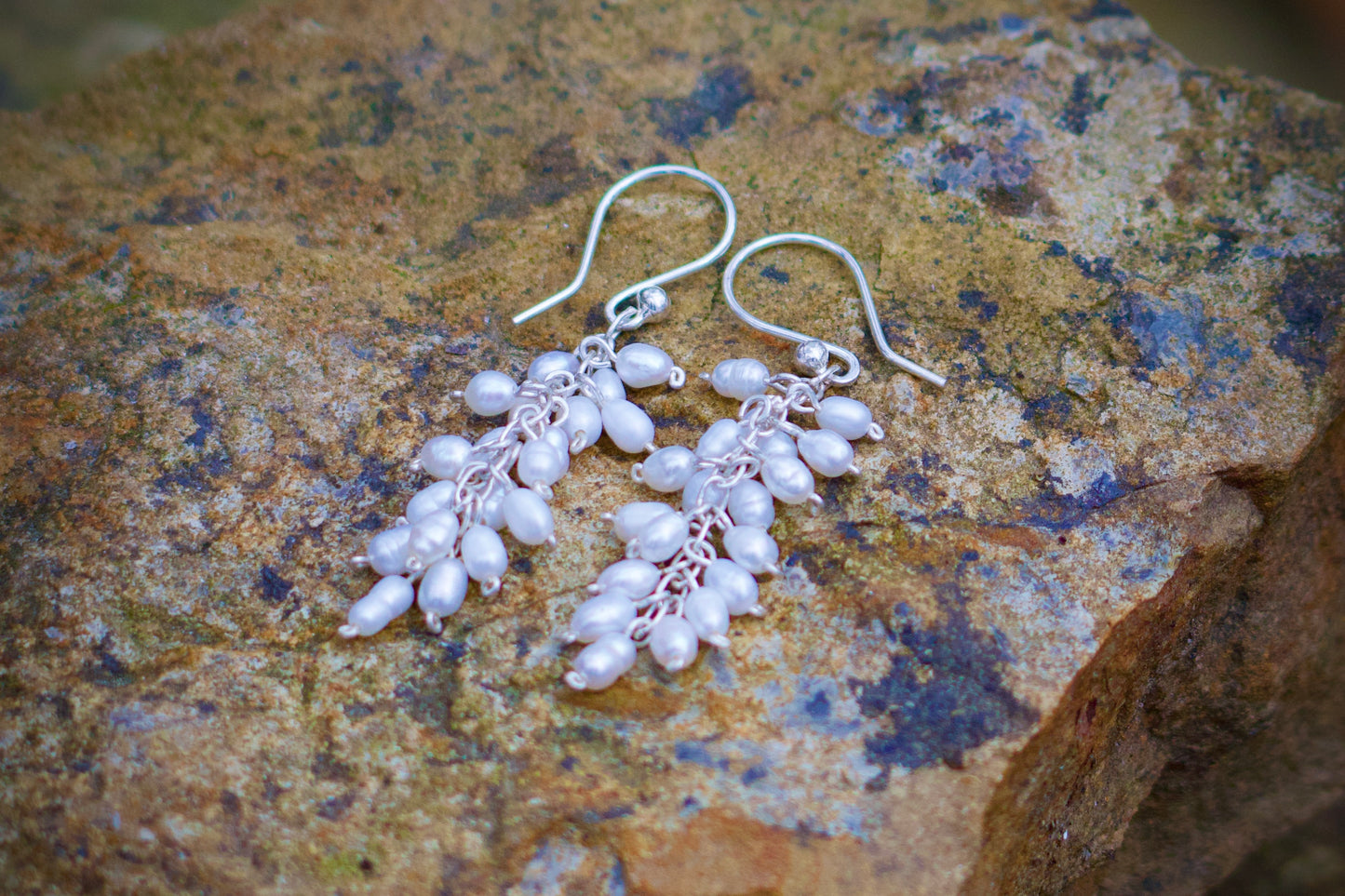 Birú - Freshwater Pearl Earrings