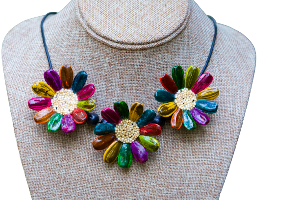 Chira - Sunflower Seed Necklace