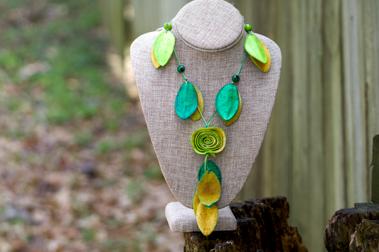 Chira - Orange Peels Necklaces