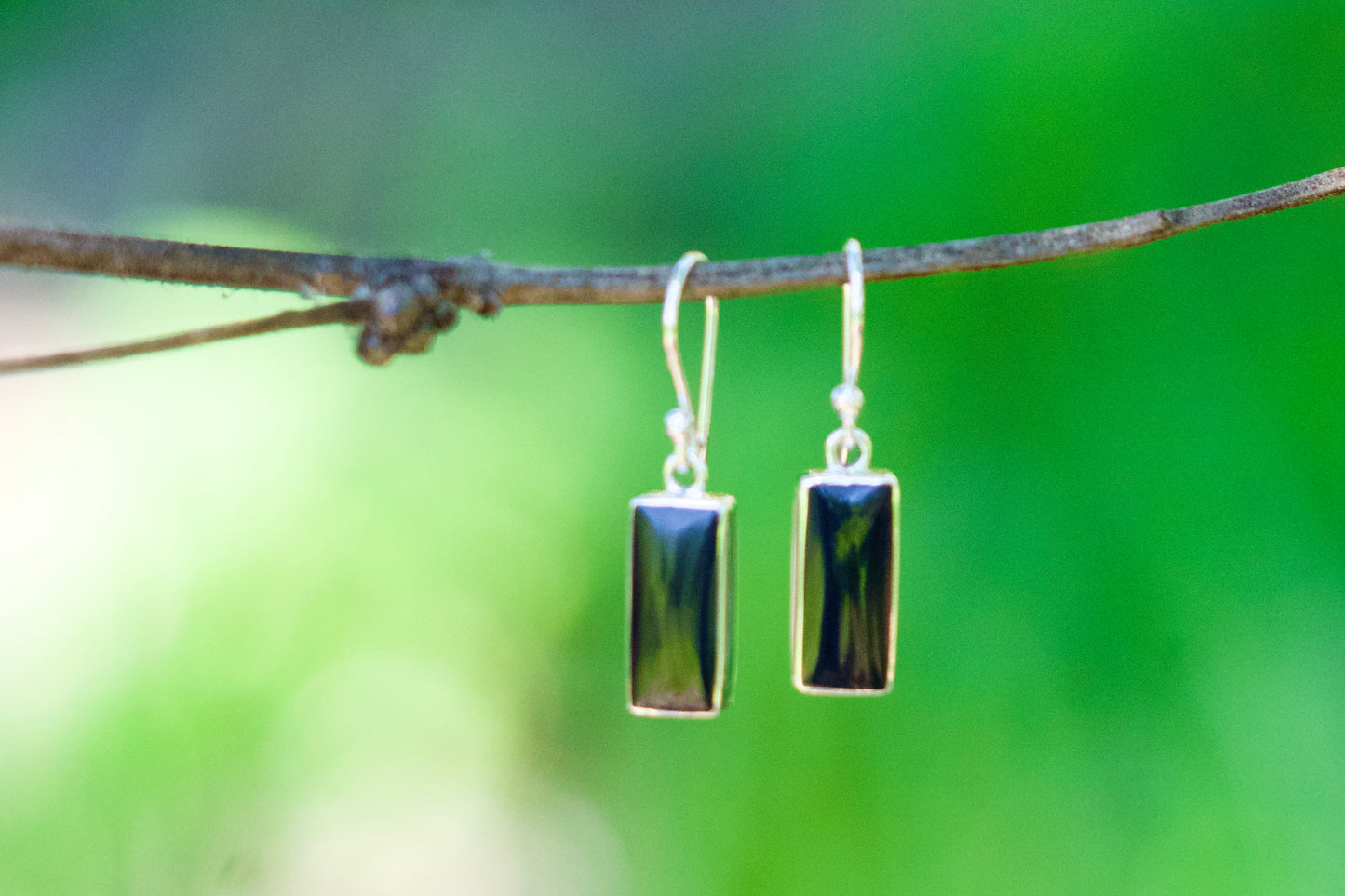 Birú - Obsidian Stone Earrings